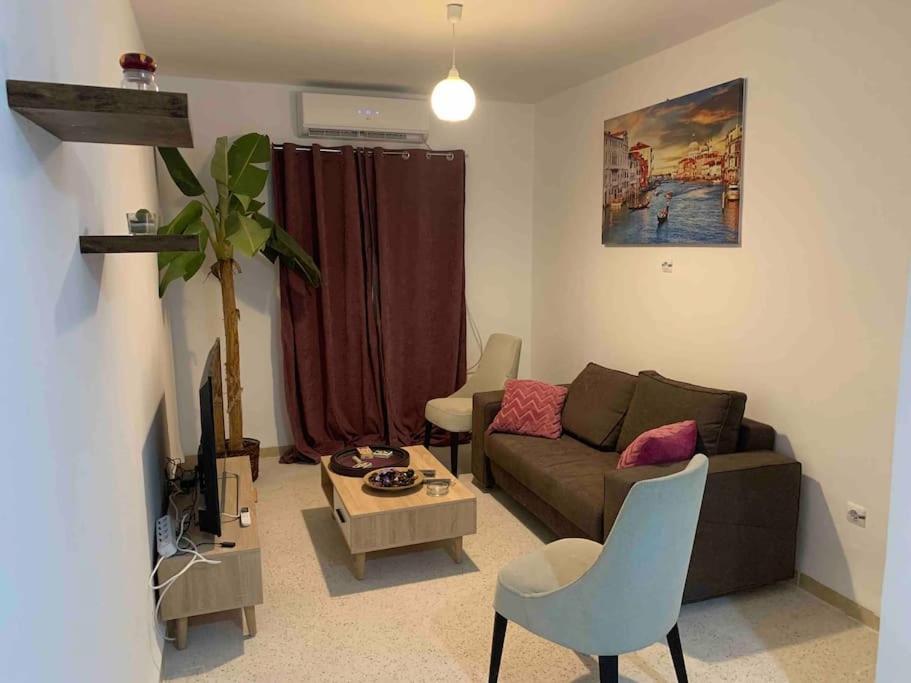 Appartement 5 Lits Climatise Salon 2Chambres Cuisine Equipee Sdb Staoueli Exterior foto
